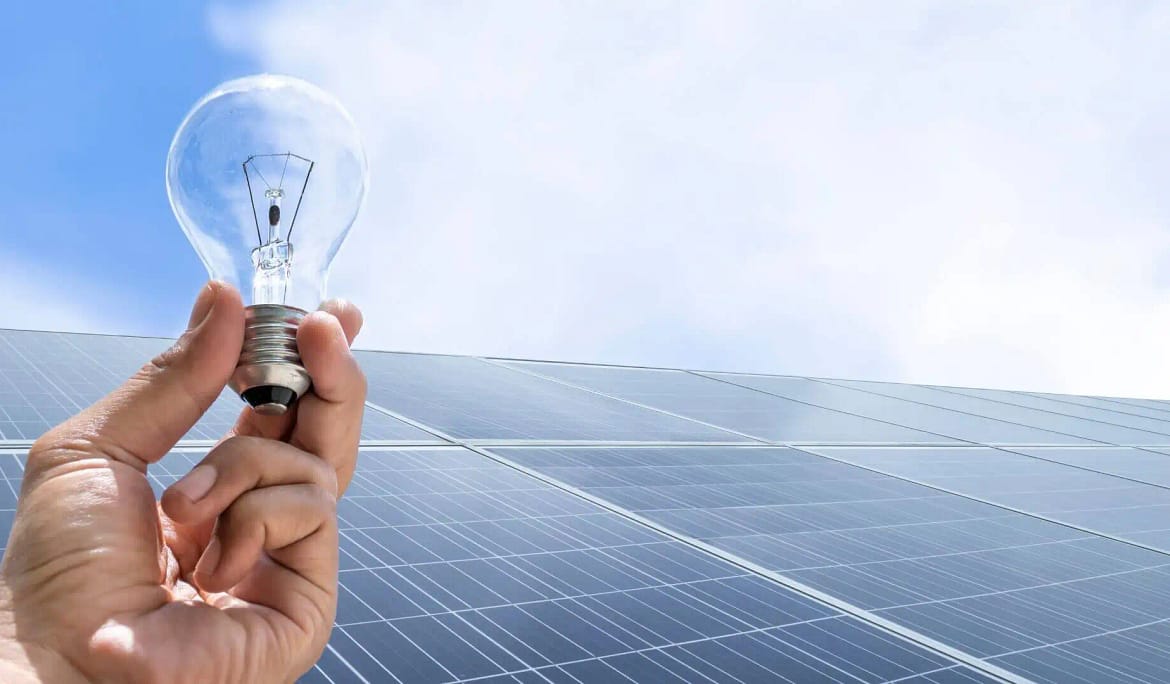 Lightbulb solar panels - US motivators for going solar - best solar offer